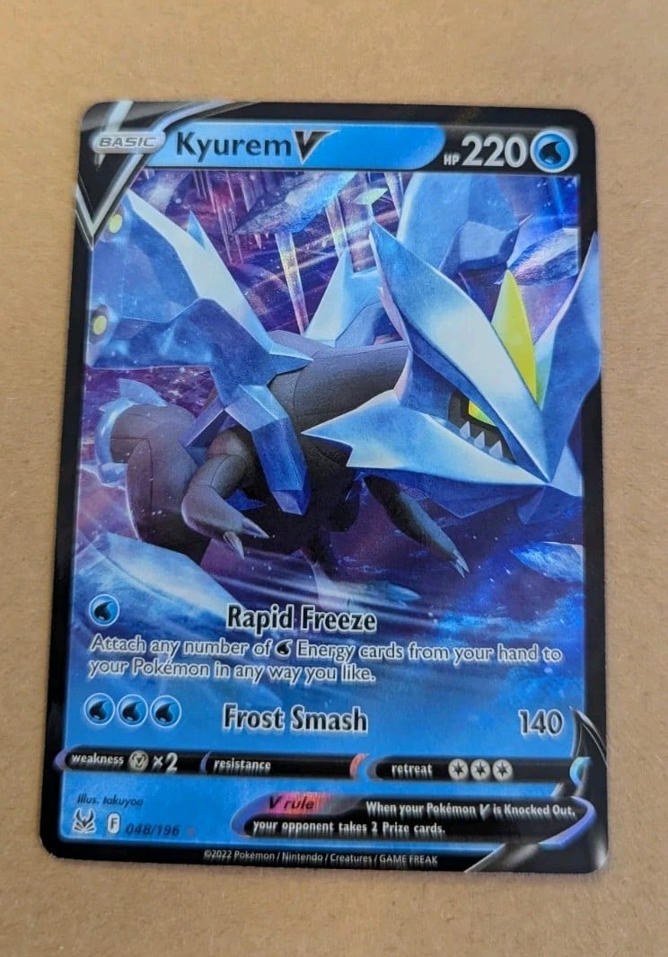 2022 POKEMON KYUREM V 048/196 LOST ORIGIN SET HOLOGRAPHIC USED CARD