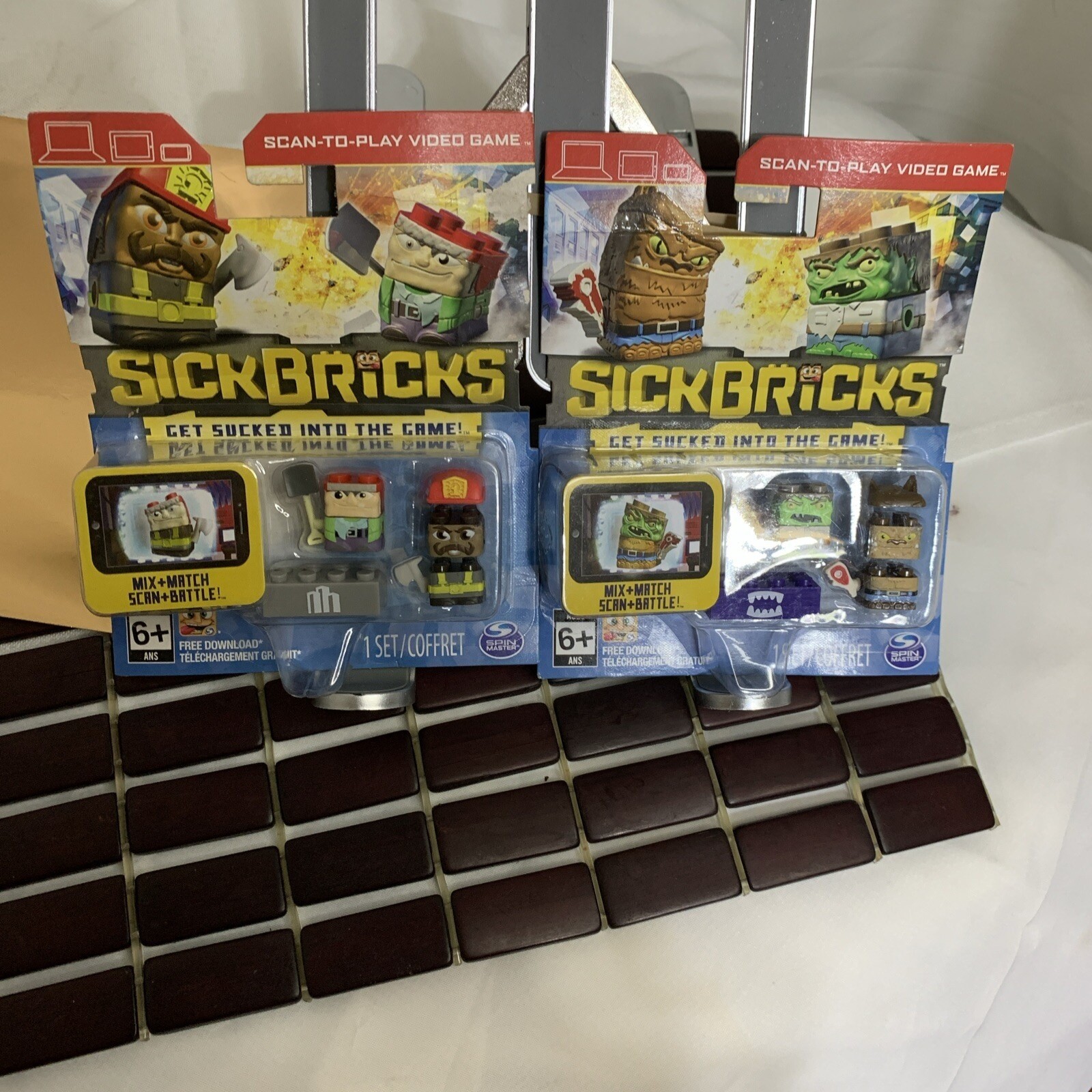 Sick Bricks Scan To Play - Personaggio Sick Team 2 2Packs Mutants vs Robot - Nuovo con scatola