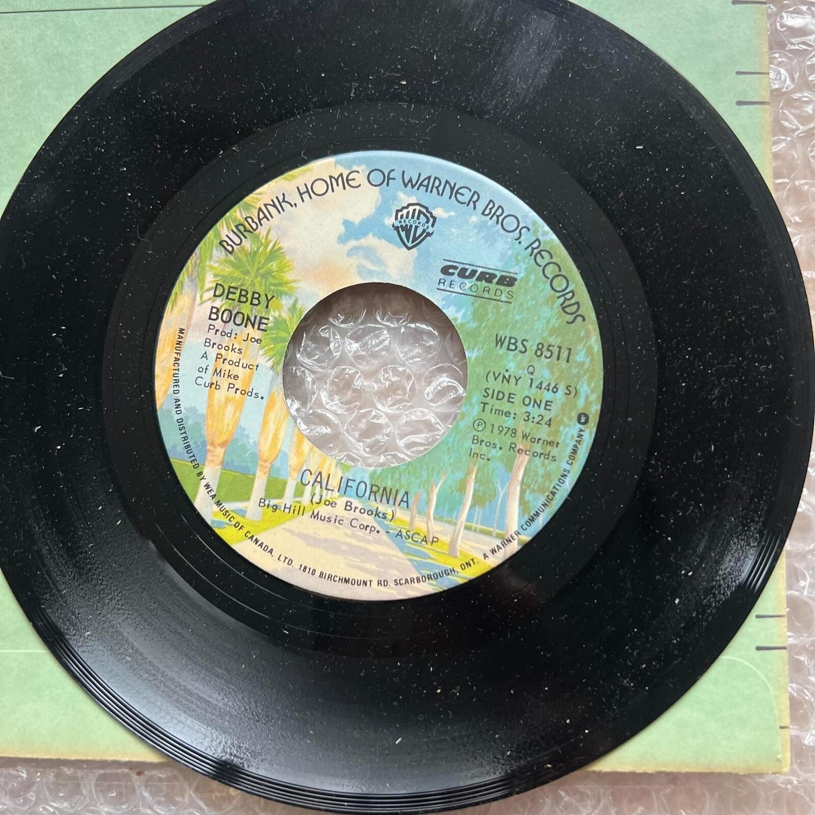Debby Boone - California / Hey Everybody 45rpm 7' Vinyl Record R86
