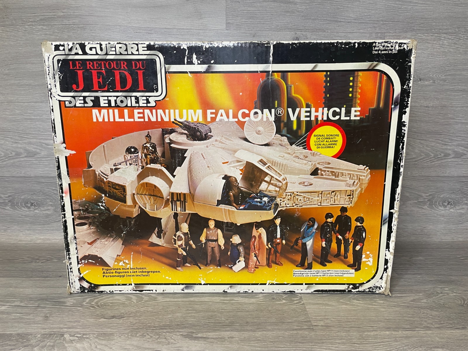 Vintage 1983 Palitoy, Star Wars ROTJ, The Millennium Falcon, French Box