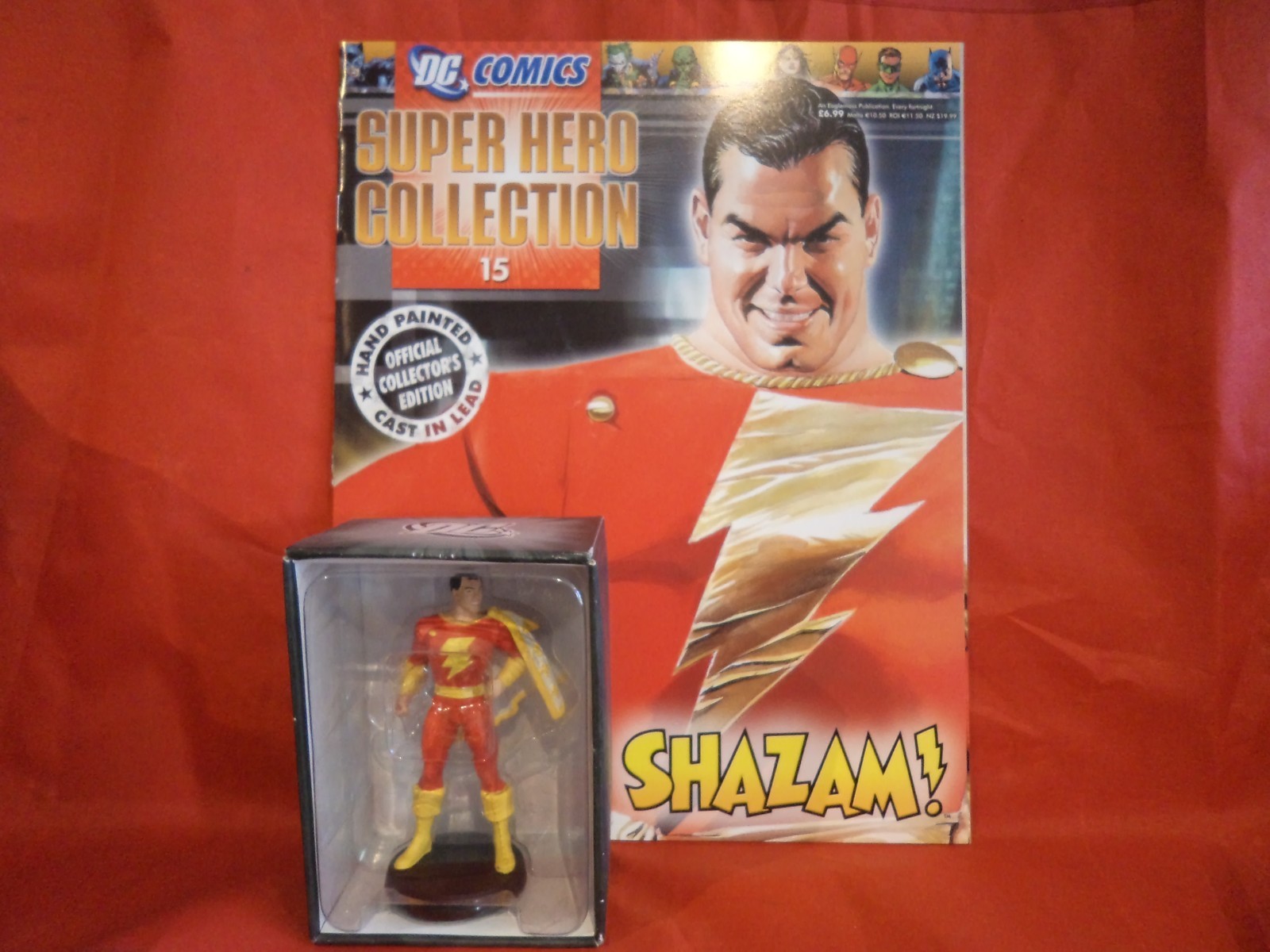 Eaglemoss DC Super Hero Collection EDIZIONE 15 SHAZAM CAPTAIN MARVEL