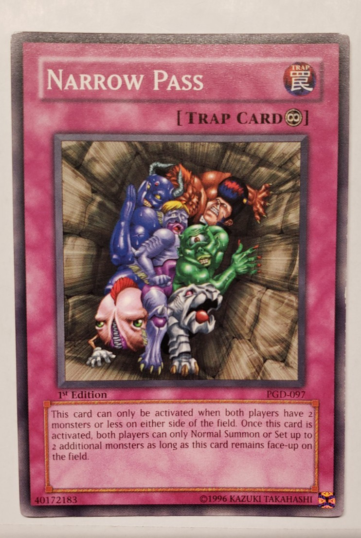 Yu-Gi-Oh Narrow Pass PGD-097 1st Edition LP Pharaonic Guardian 2003