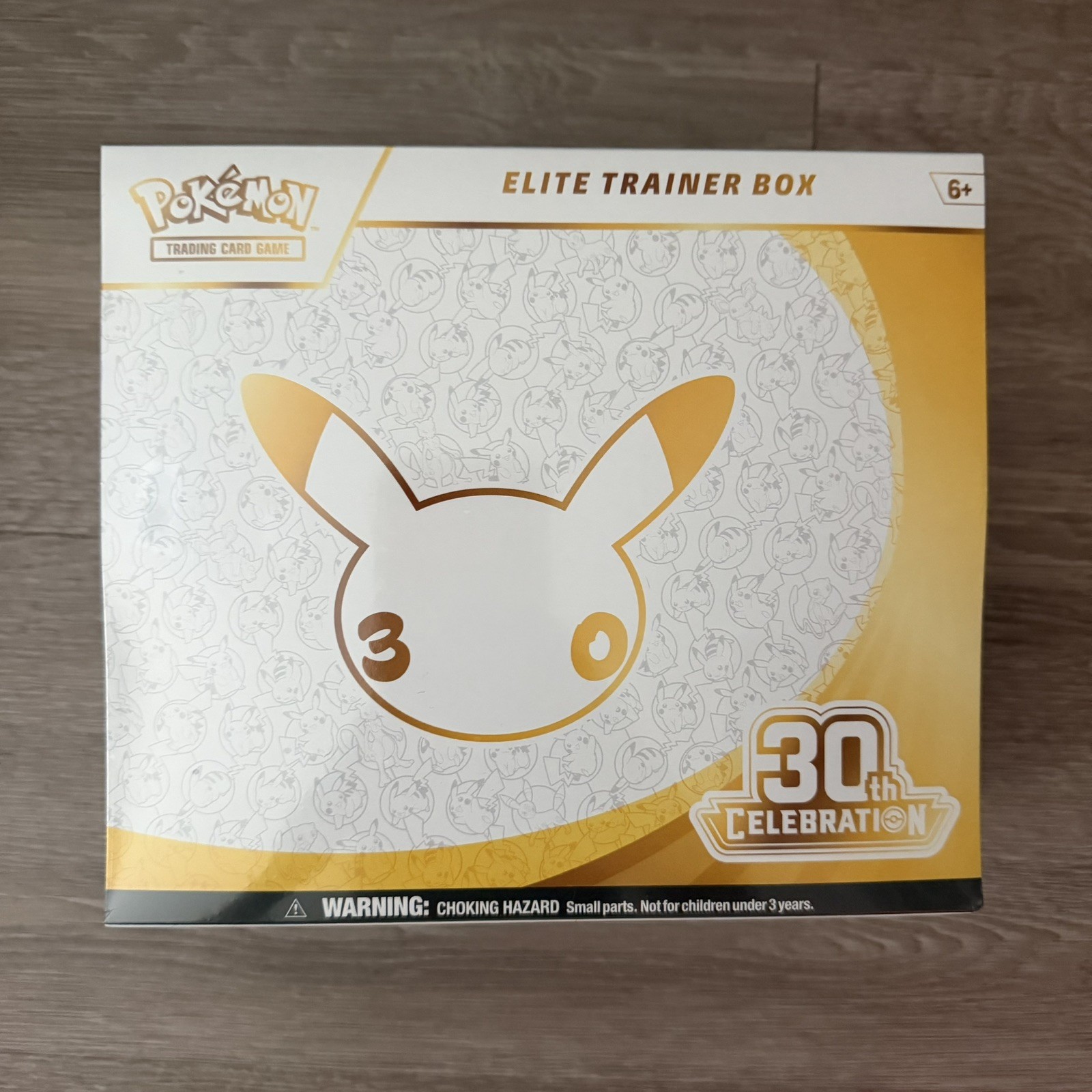 Pokémon TCG 30th Anniversary Elite Trainer Box ETB sigillato in fabbrica nuovo