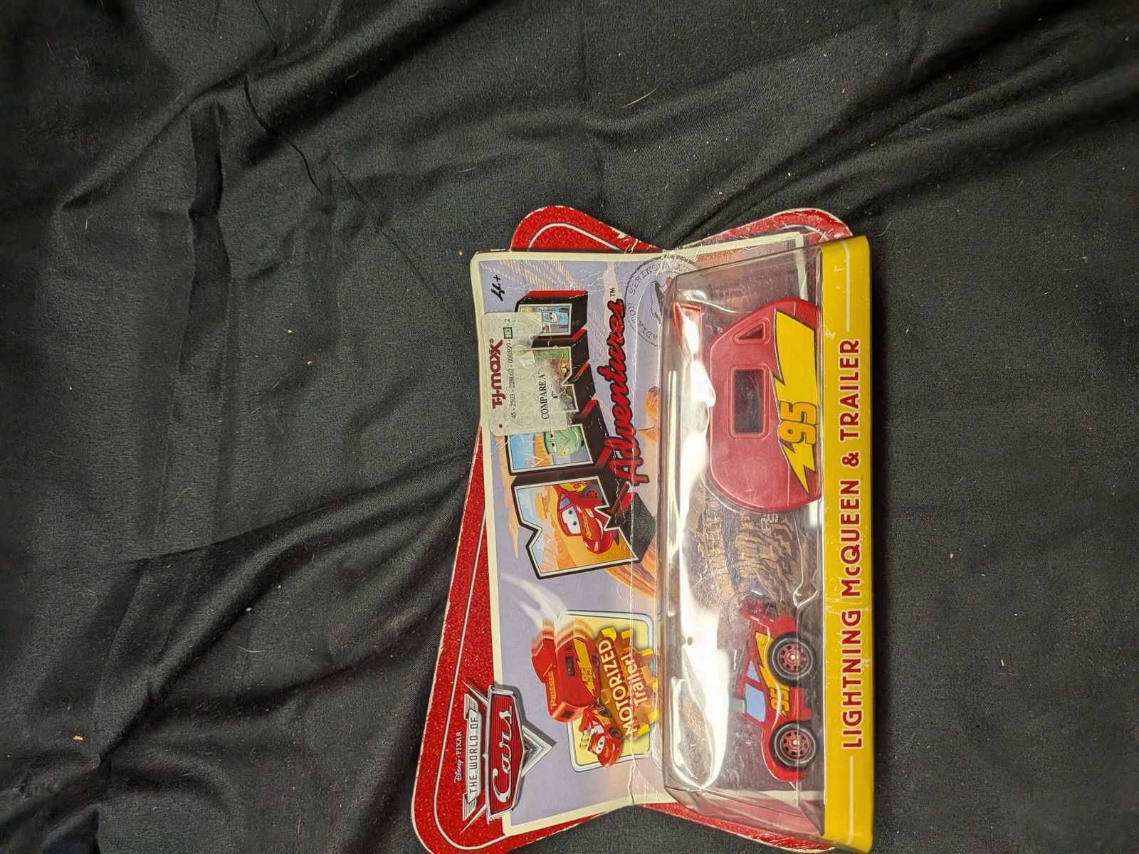 Disney Pixar Cars Lightning McQueen Motorized Hauler Trailer Set Red Toy Vehicle