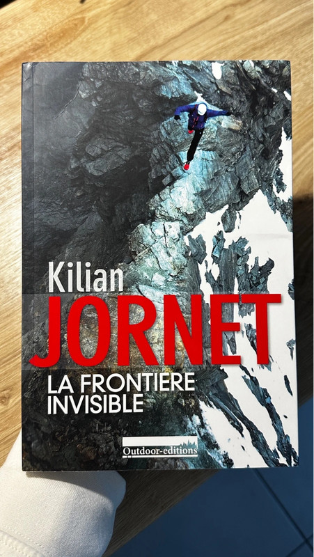 Livre La frontière invisible Kilian Jornet