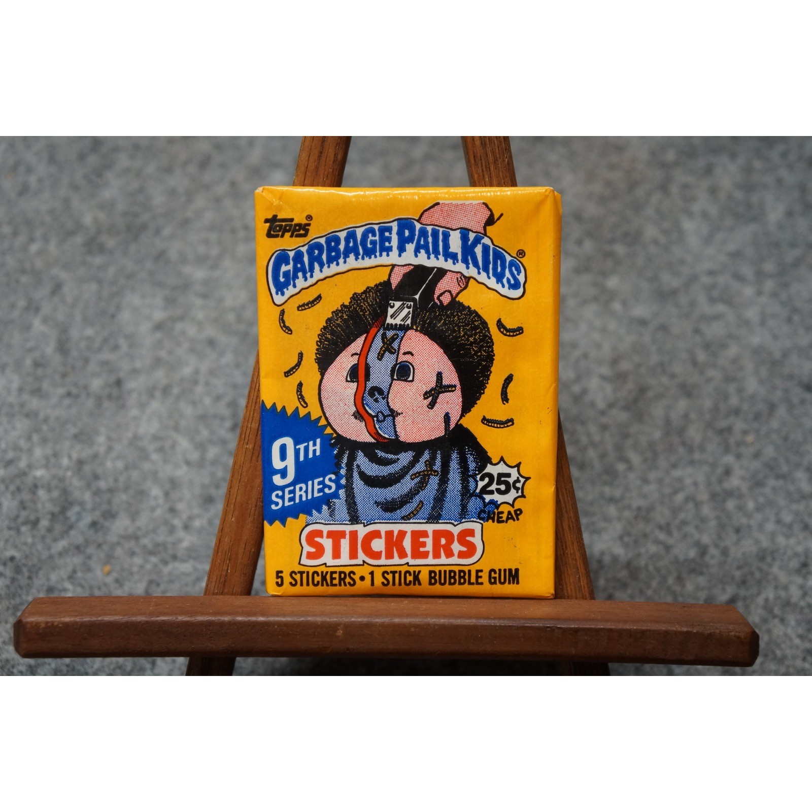 1987 Topps Garbage Pail Kids 9th Series Sealed Wax Pack 5 Stickers 1 Gum