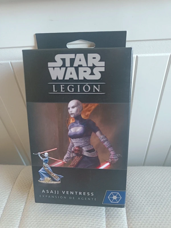 Star Wars Legión: Asajj Ventress