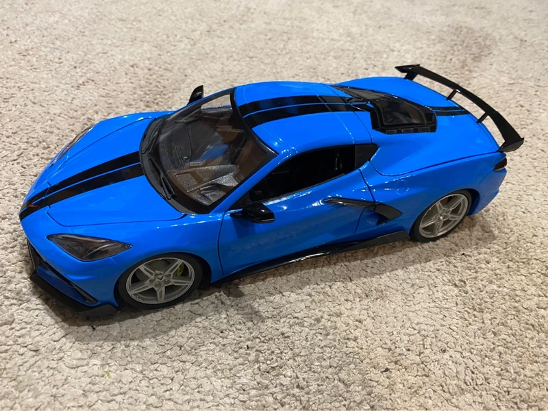 Chevrolet corvette C8 Stingray Maisto - 1/18