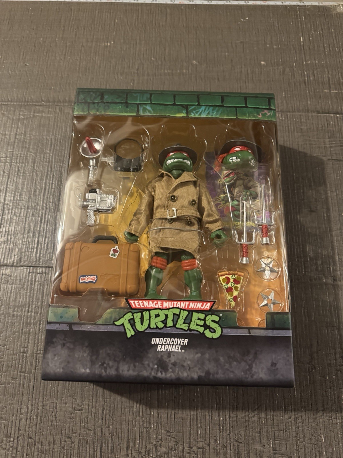 Super7 TMNT Teenage Mutant Ninja Turtles ULTIMATES! Undercover Raphael Brand New