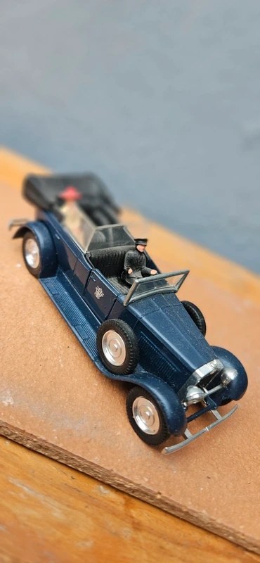 Miniature fiat Verem