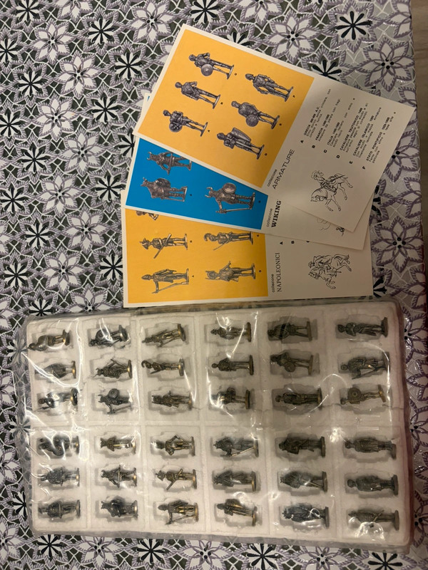 Kinder soldatini in ferro anni 70