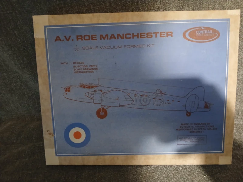 Maquette A.V. Roe Manchester Contrail · · 1:72 neuf - voir photos