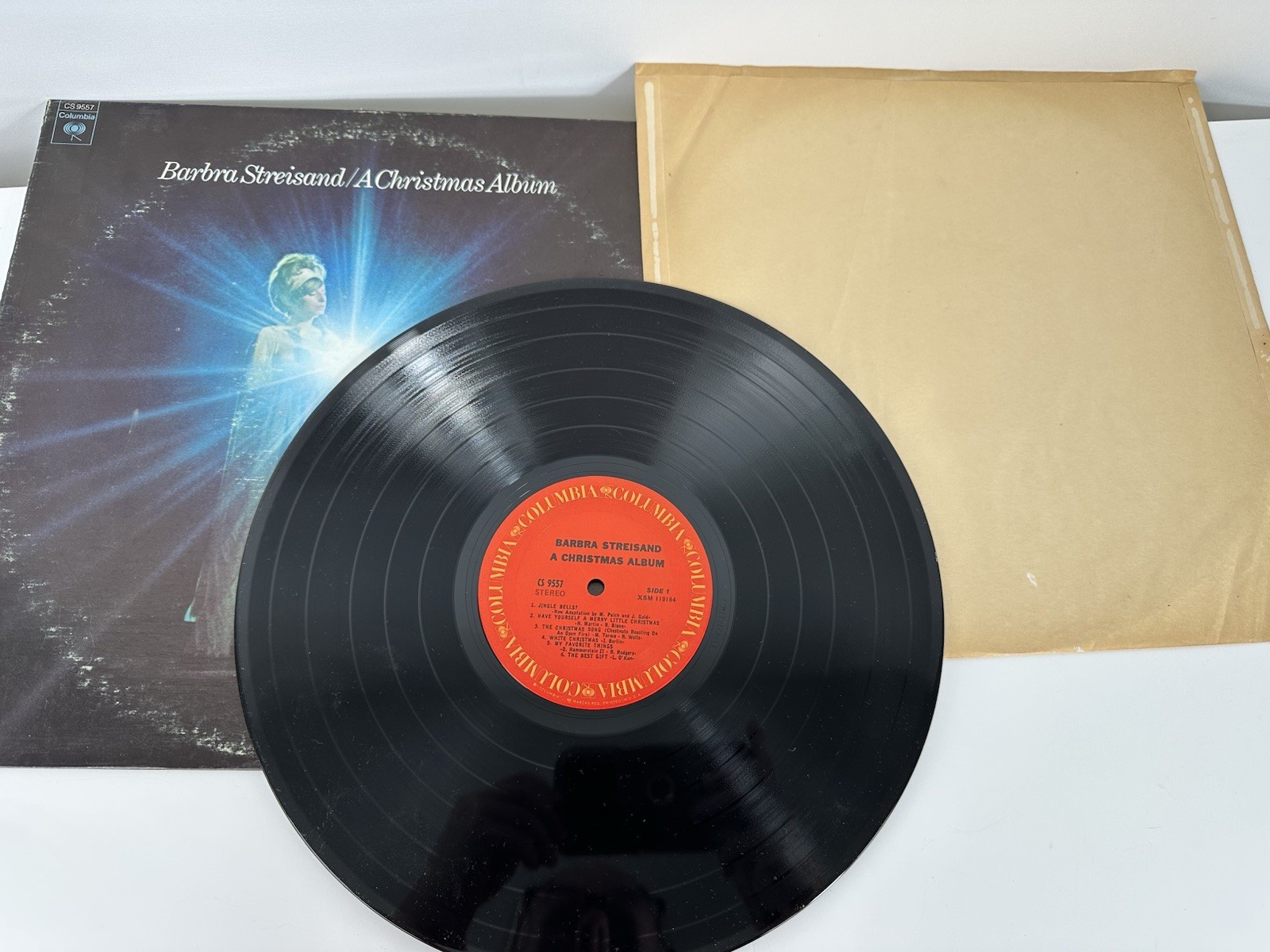 VINTAGE BARBARA STREISAND "A CHRISTMAS ALBUM"  1967 ,VINYL RECORDS. 