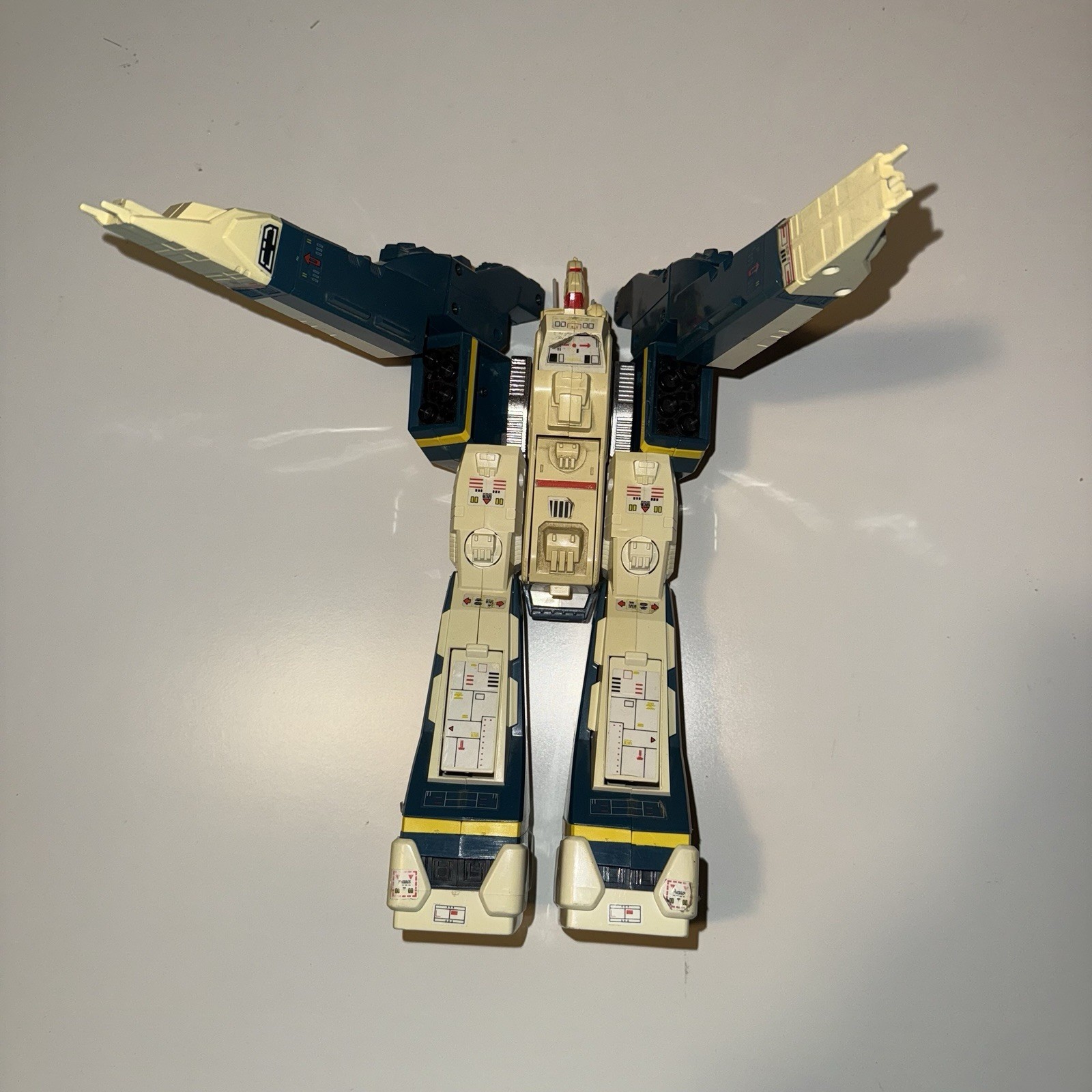 Figurina Vintage Bandai Matchbox SDF-1 Robotech Macross Fortress 1984 incompleta