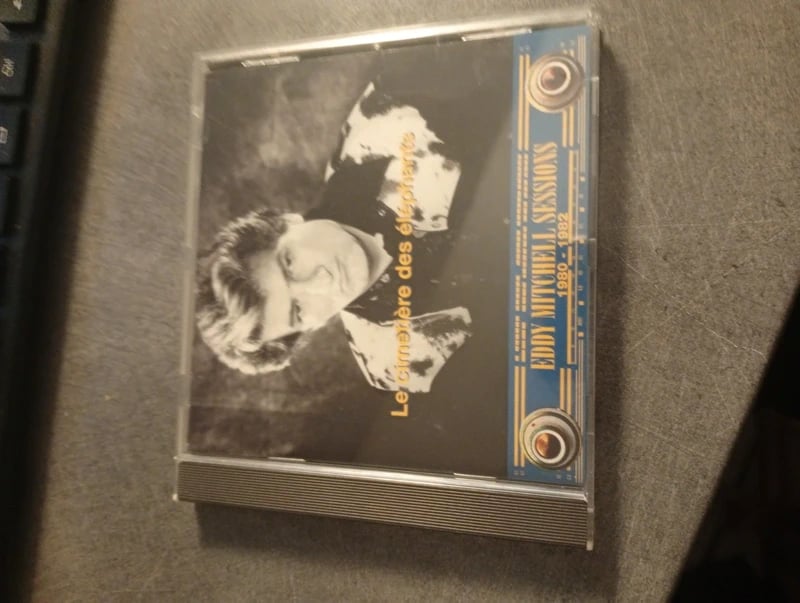 " Eddy Mitchell Sessions " , le cimetière des éléphants , très bon état .