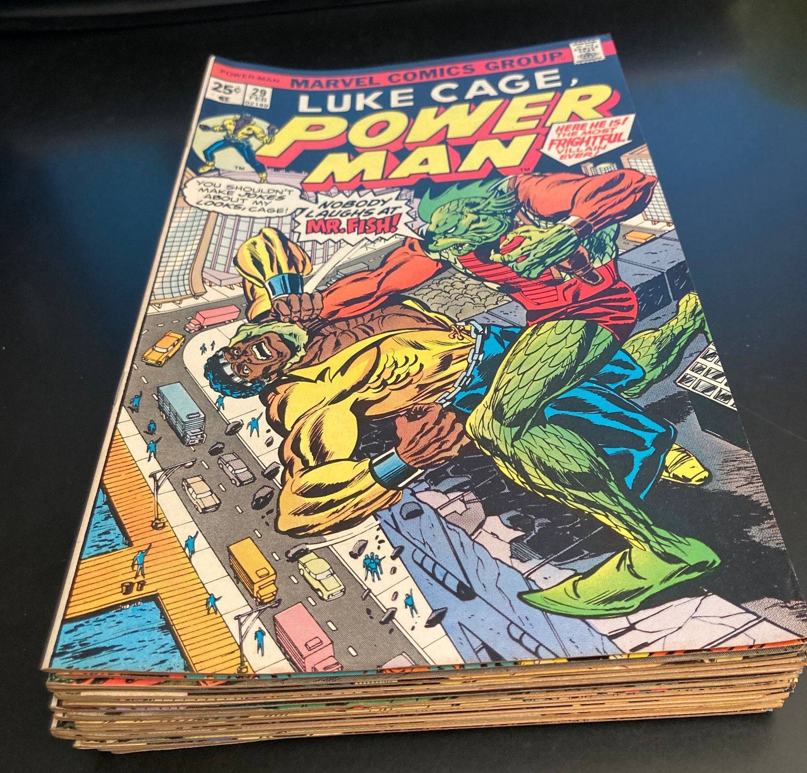 Grande lotto di *19* anni 70 LUKE CAGE/POWER MAN! #29-49 (mancano 2) *Luminoso e lucido in ottime condizioni*