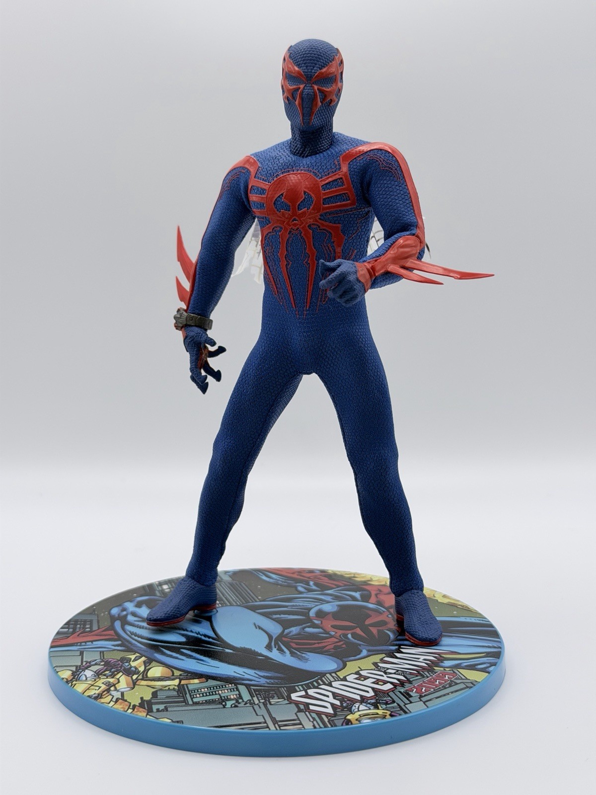 Mezco One:12 Spider-man 2099 senza scatola