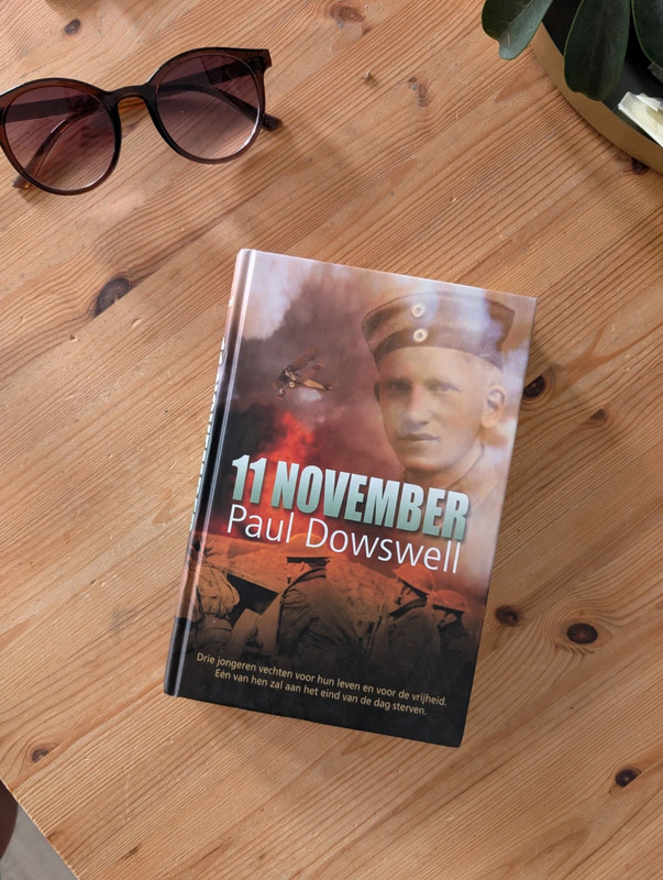Paul Dowswell, 11 November