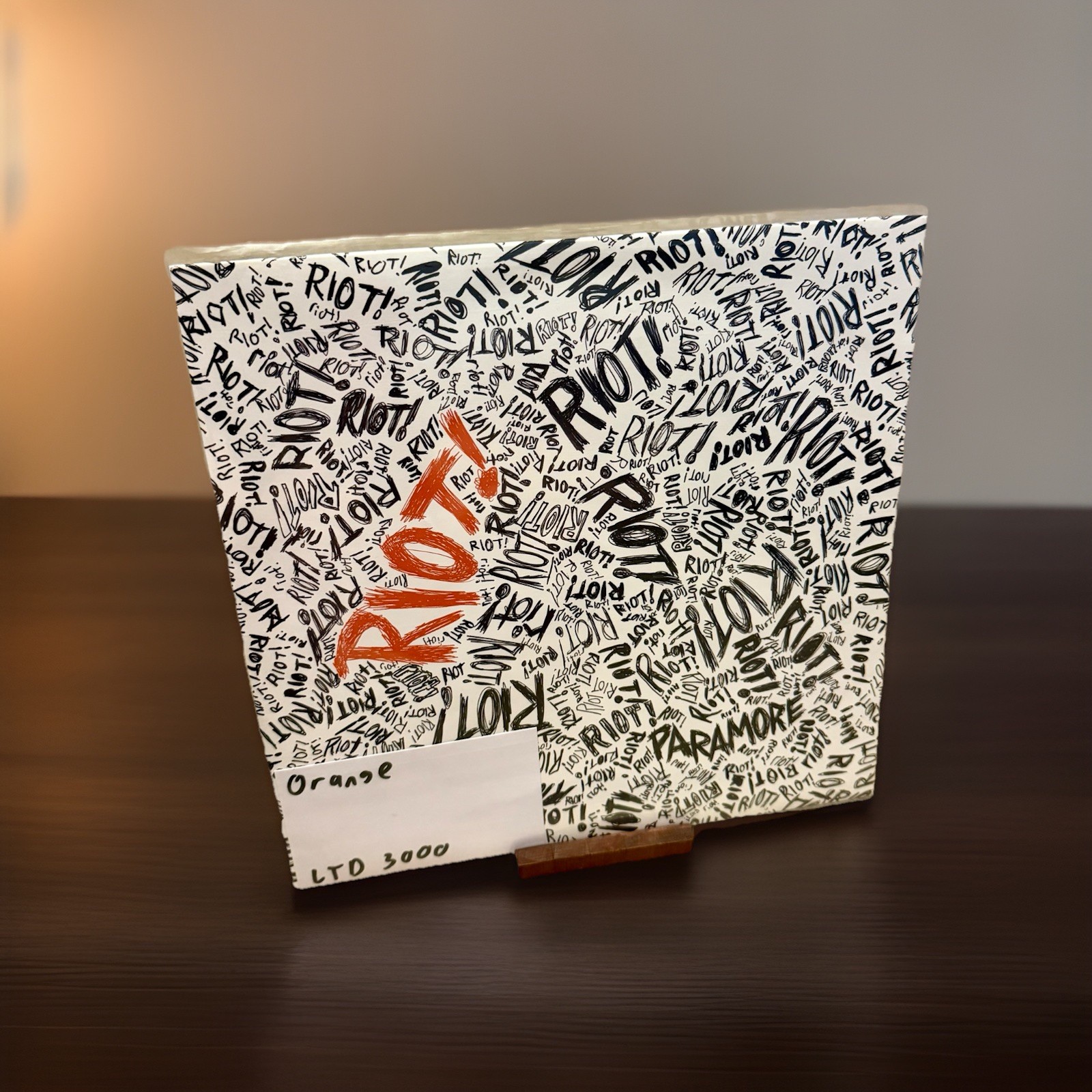 PARAMORE Riot ORANGE Vinyl **Rare** ( Urban Outfitters Exclusive)