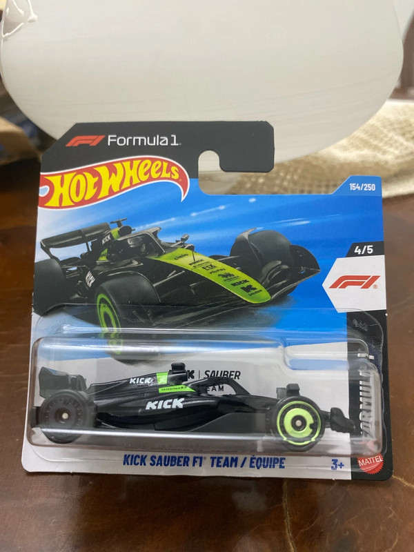 Hot Wheels - Formula1 kick Sauber F1 team/equipe 154/250