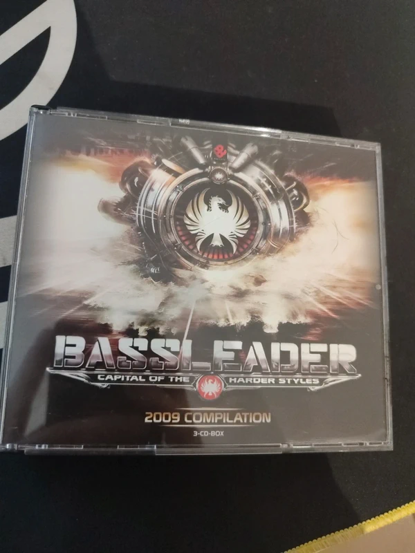 Bassleader 2009 compilation