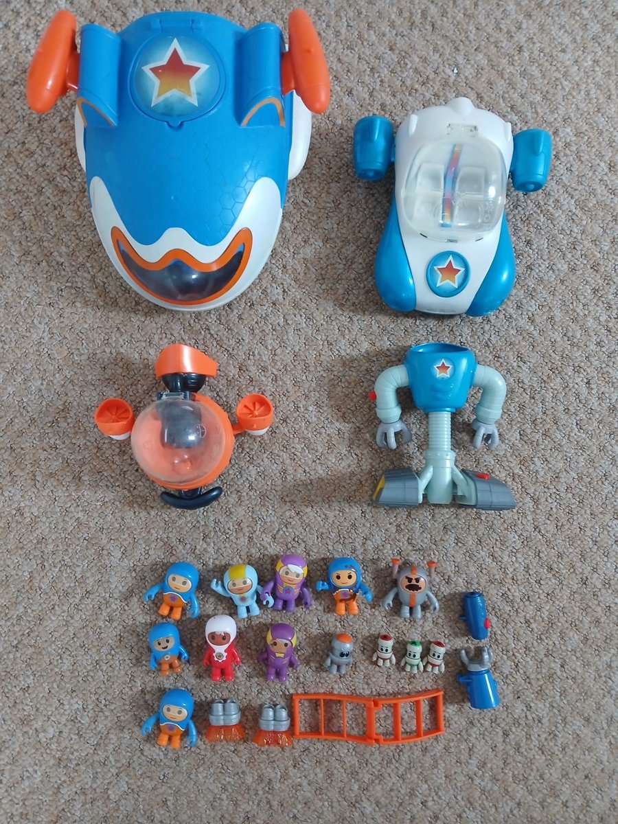 Pacchetto personaggi e veicoli Pleyset Cbeebies Go Jetters