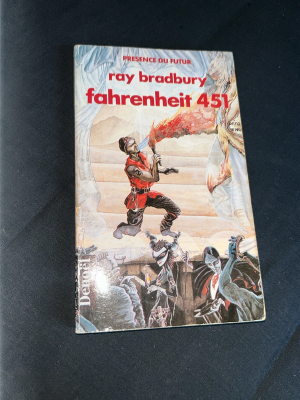 livre - fahrenheit 451 - ray Bradbury - 8