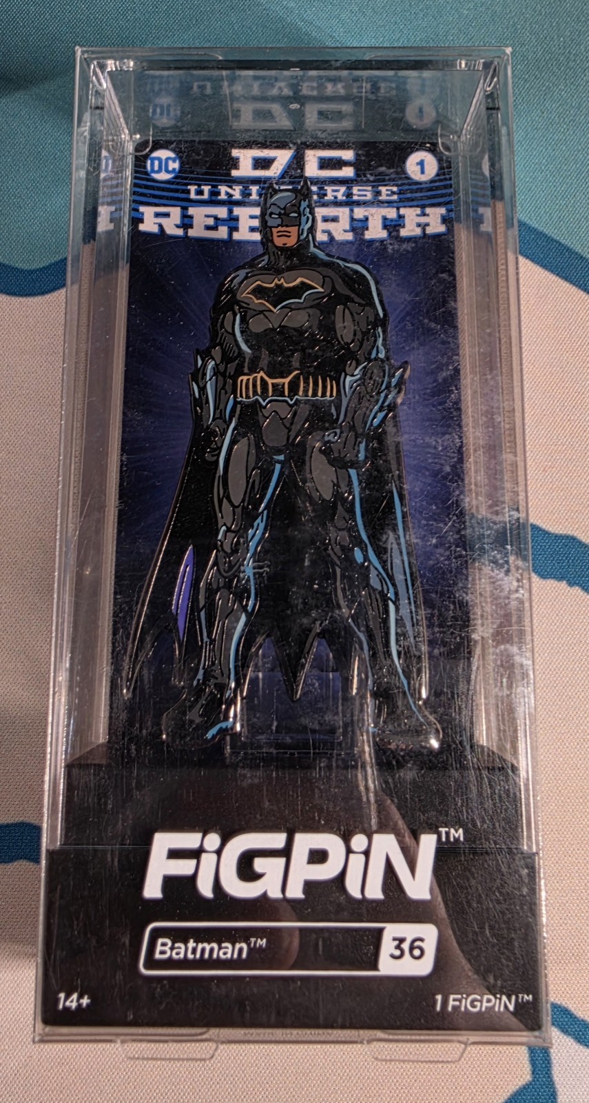 FiGPiN Batman #36 Universo Rinascita