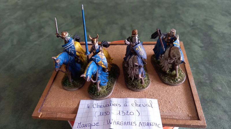 Figurines peintes échelle 28mm (1/56°)