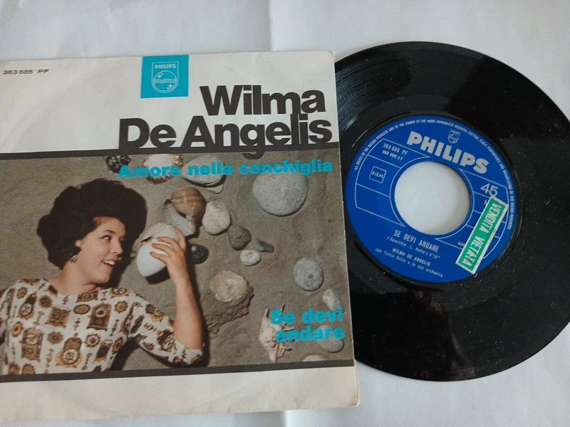 Wilma de Angelis amore nella  conchiglia  Raro