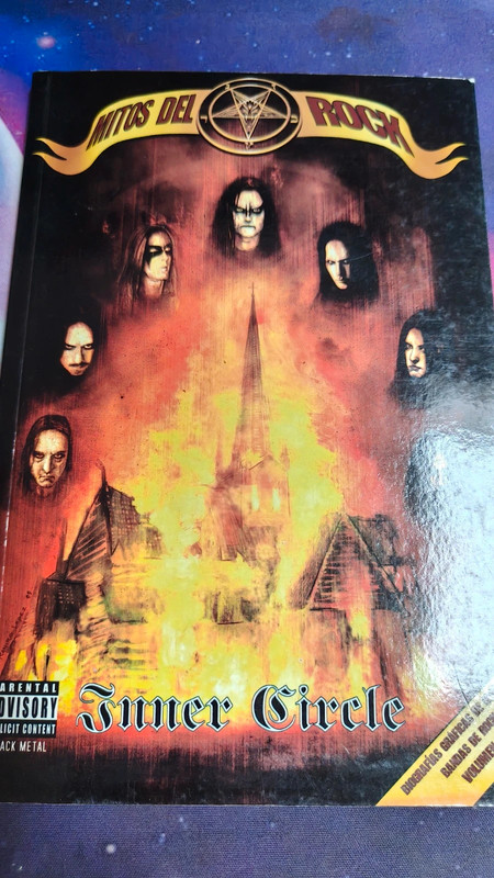 Inner circule cómic black metal