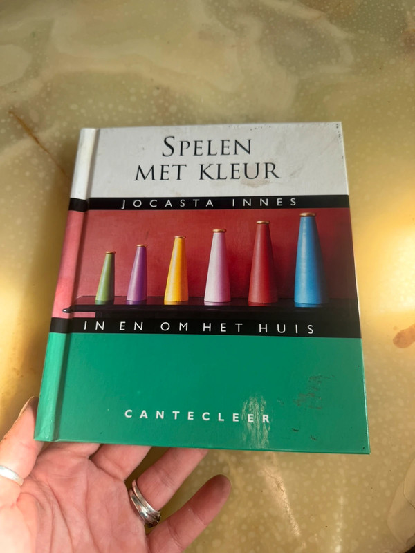 Spelen met kleur - Jocasta Innes (Hardcover, Dutch Edition)