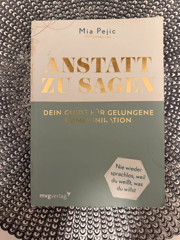 Anstatt zu sagen Buch