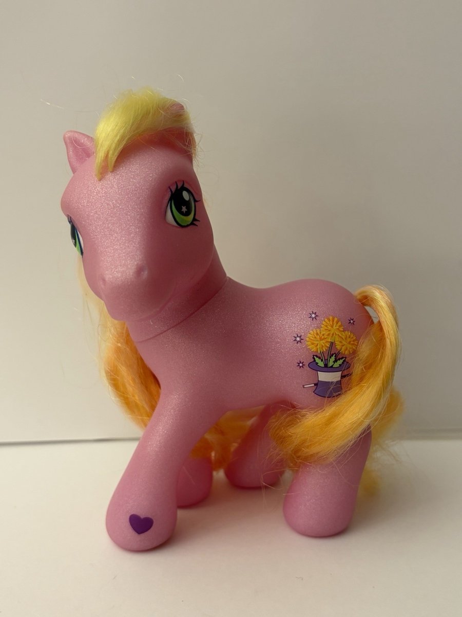MLP My Little Pony G3 Magic Marigold 2005 Pink Pony Yellow Orange Mane Top Hat