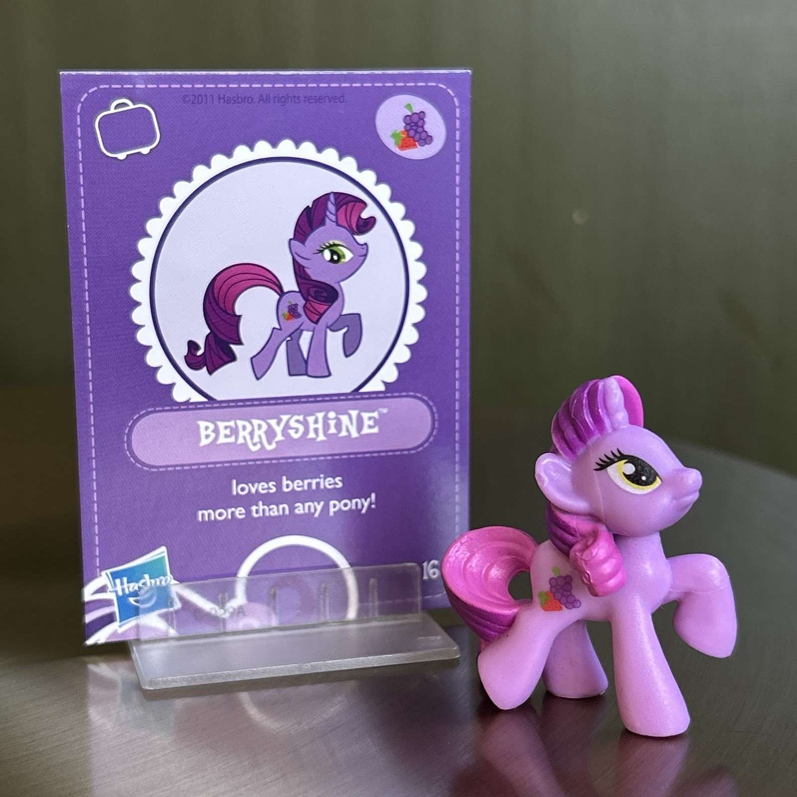 My Little Pony Blind Bag "BERRYSHINE" +CARD (Wave 3 #16) Mini FIM G4