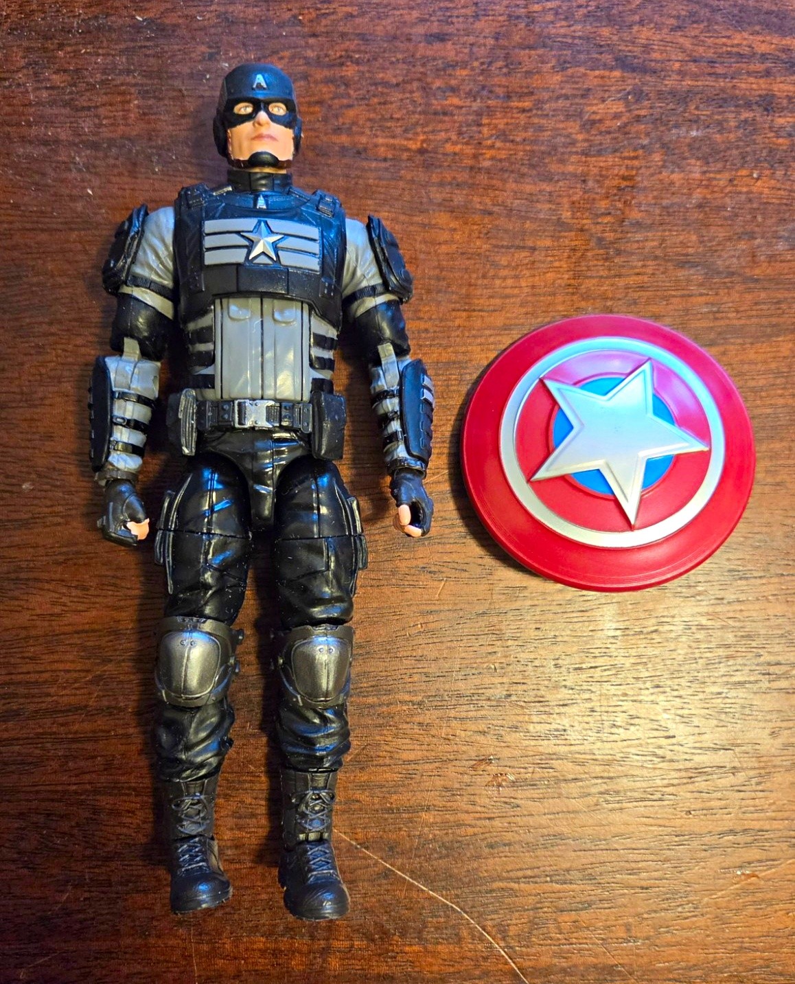 Marval Legends Gamerverse Captain America Stealth Suit with Shield