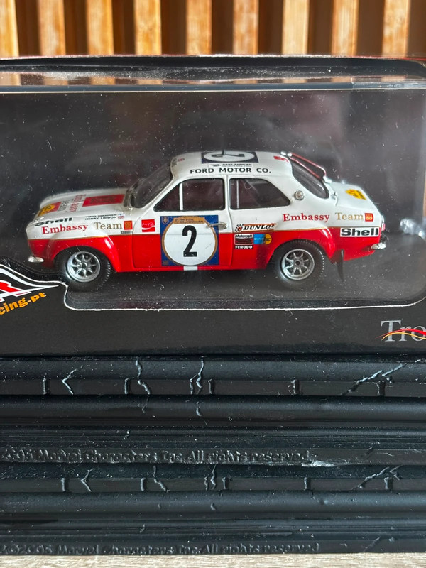 Troféu Ford Escort Mk1 Timo Mäkinen Henry Liddon East African Safari 1972 1/43 série limitée 1/150