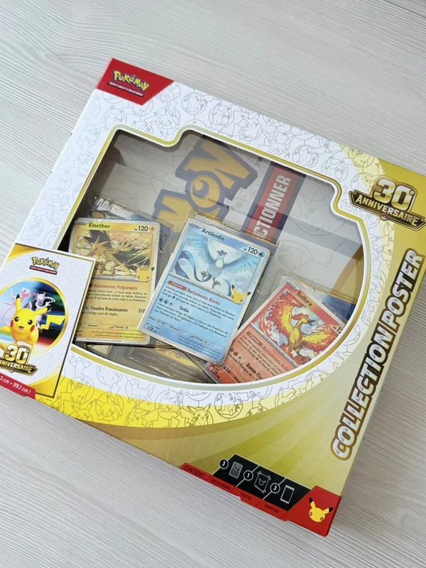 Coffret Pokémon 30 ans poster neuf sous scellée