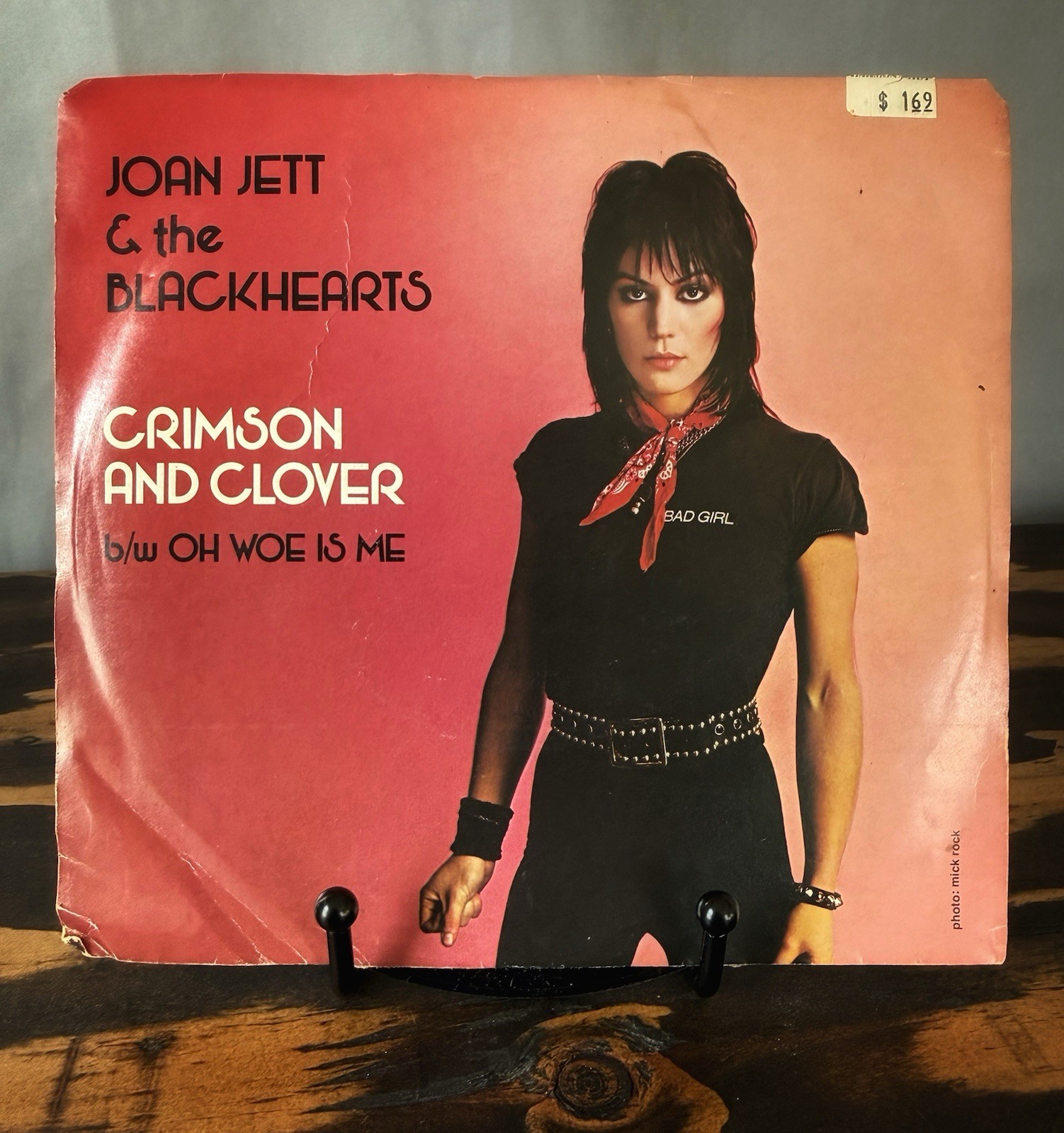 Vintage 1982 Joan Jett & The Blackhearts Crimson & Clover 45’/7” Vinyl Record