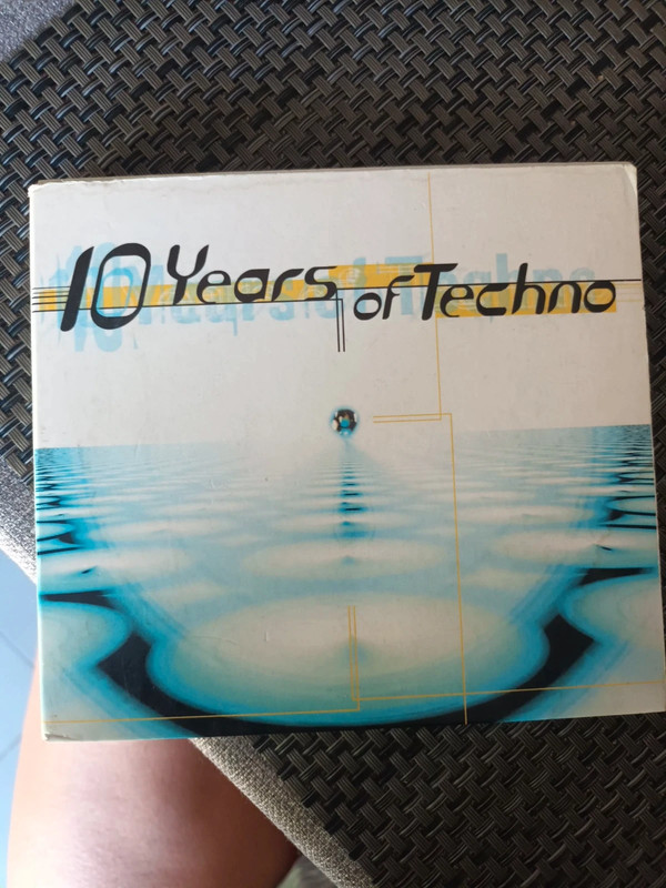 Cd techno