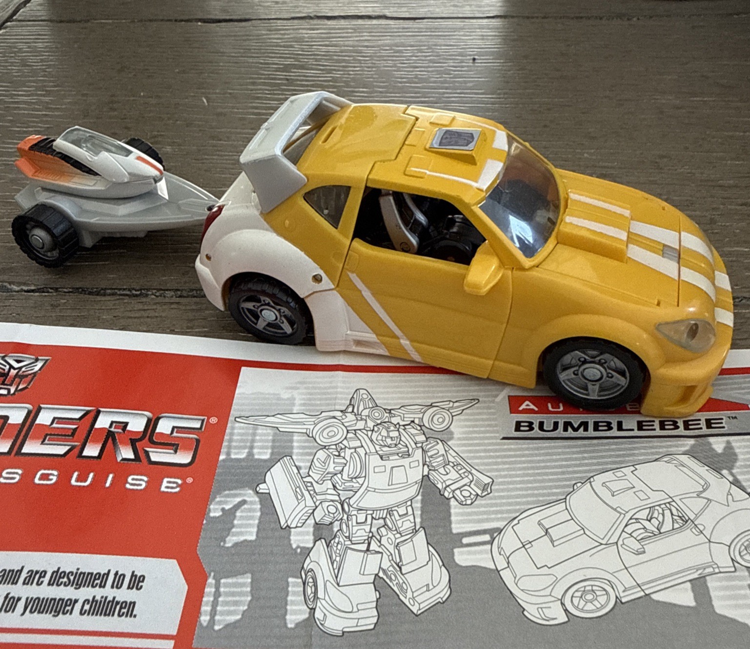 Transformers Bumblebee RID Classics Deluxe Class 2006 - Complete 
