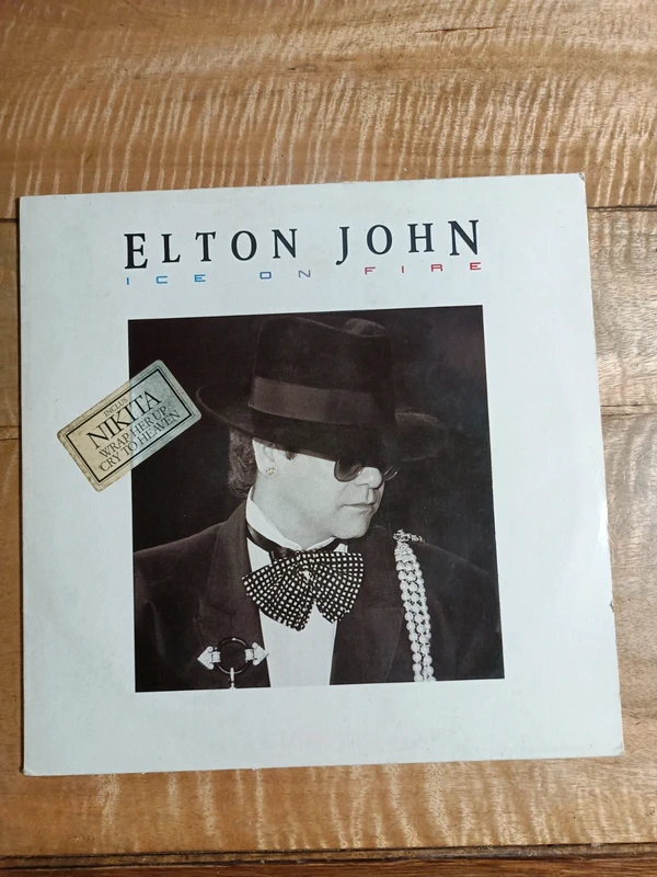Vinyle 33T Elton John – Ice On Fire (1985) Pop Rock / Soft Rock "Nikita + Insert d'origine