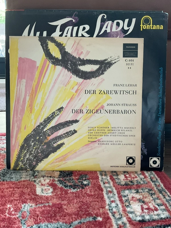 Schallplatten mit Musik wie z. B. My fair Lady und anderen Operetten Klassikern (10 Stück)
