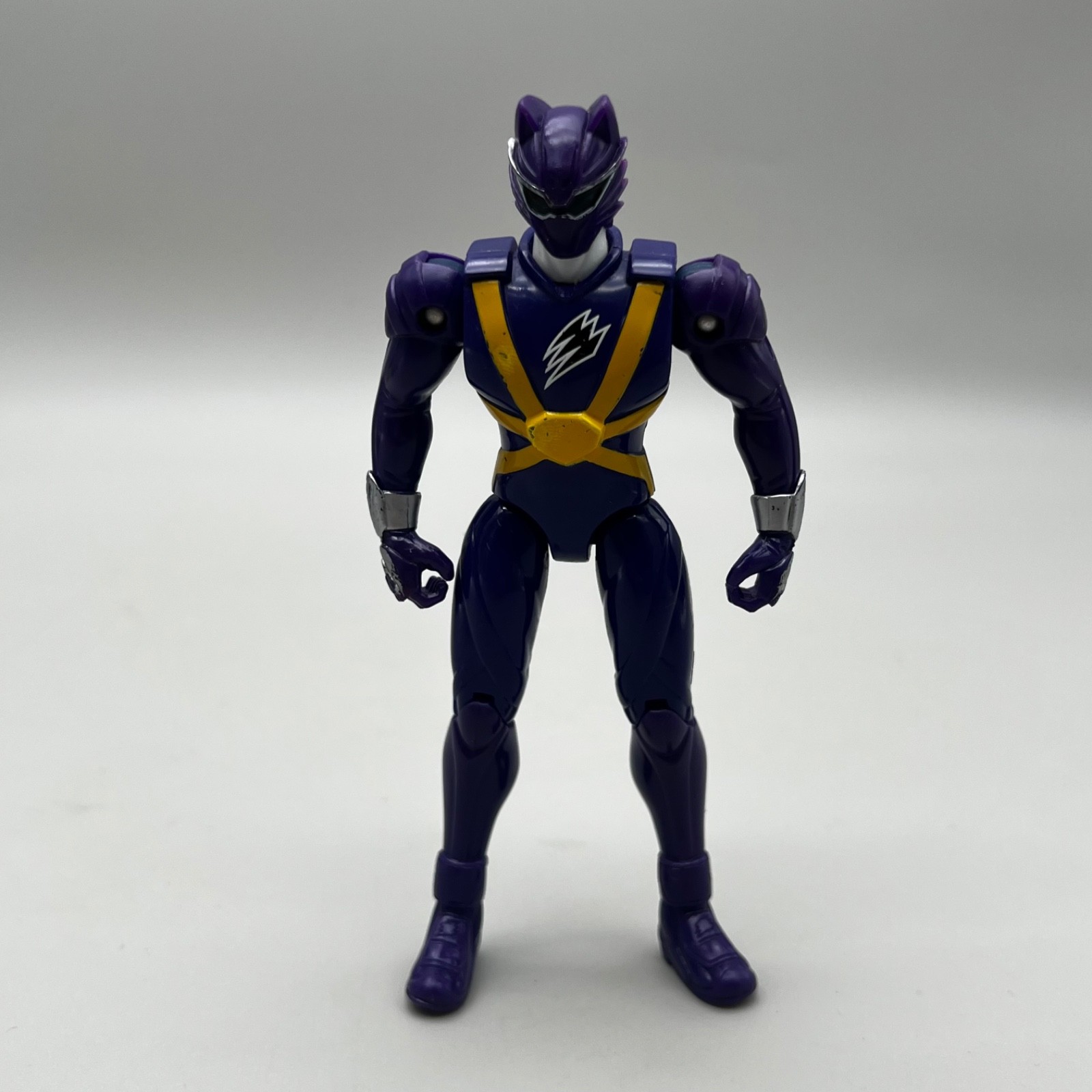Bandai Power Rangers Modellino Jungle Fury Wolf Ranger Viola 5" R11