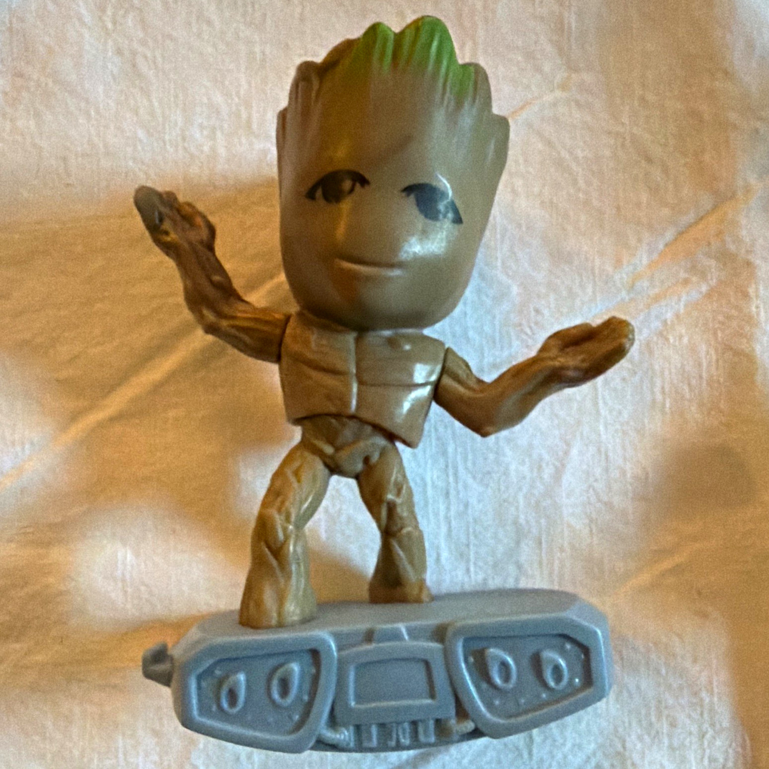 Groot Guardians of the Galaxy Action Figure Gray Plastic w/ Figure Stand