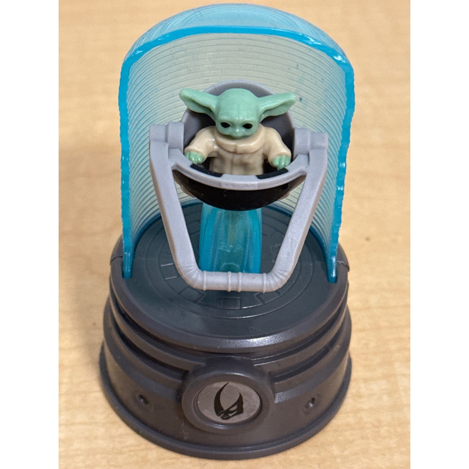 Star Wars The Mandalorian Grogu Baby Yoda Hologram Burger King Toy Figure