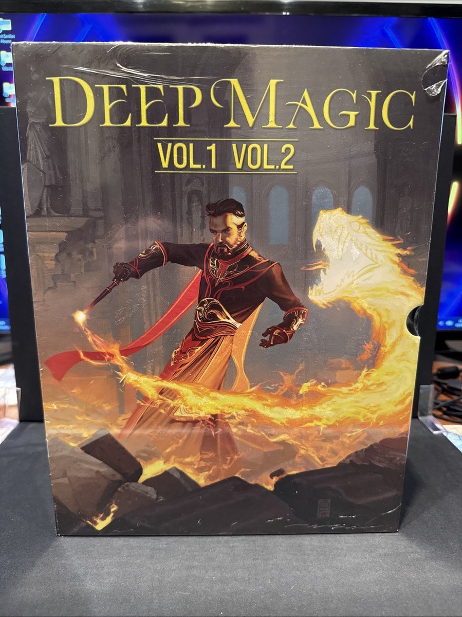 Deep Magic Volume Uno e Volume Due Edizione Limitata Set Regalo