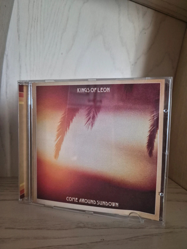 Cd Kings of leon "Come around sundown"