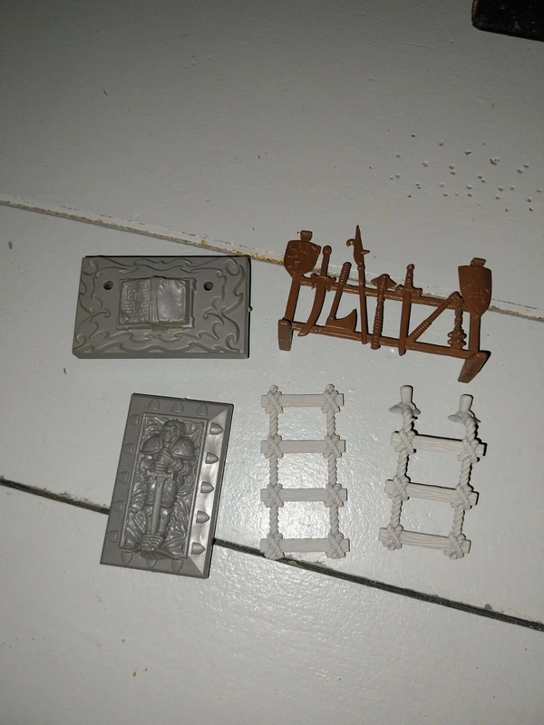 Lot mobilier heroquest