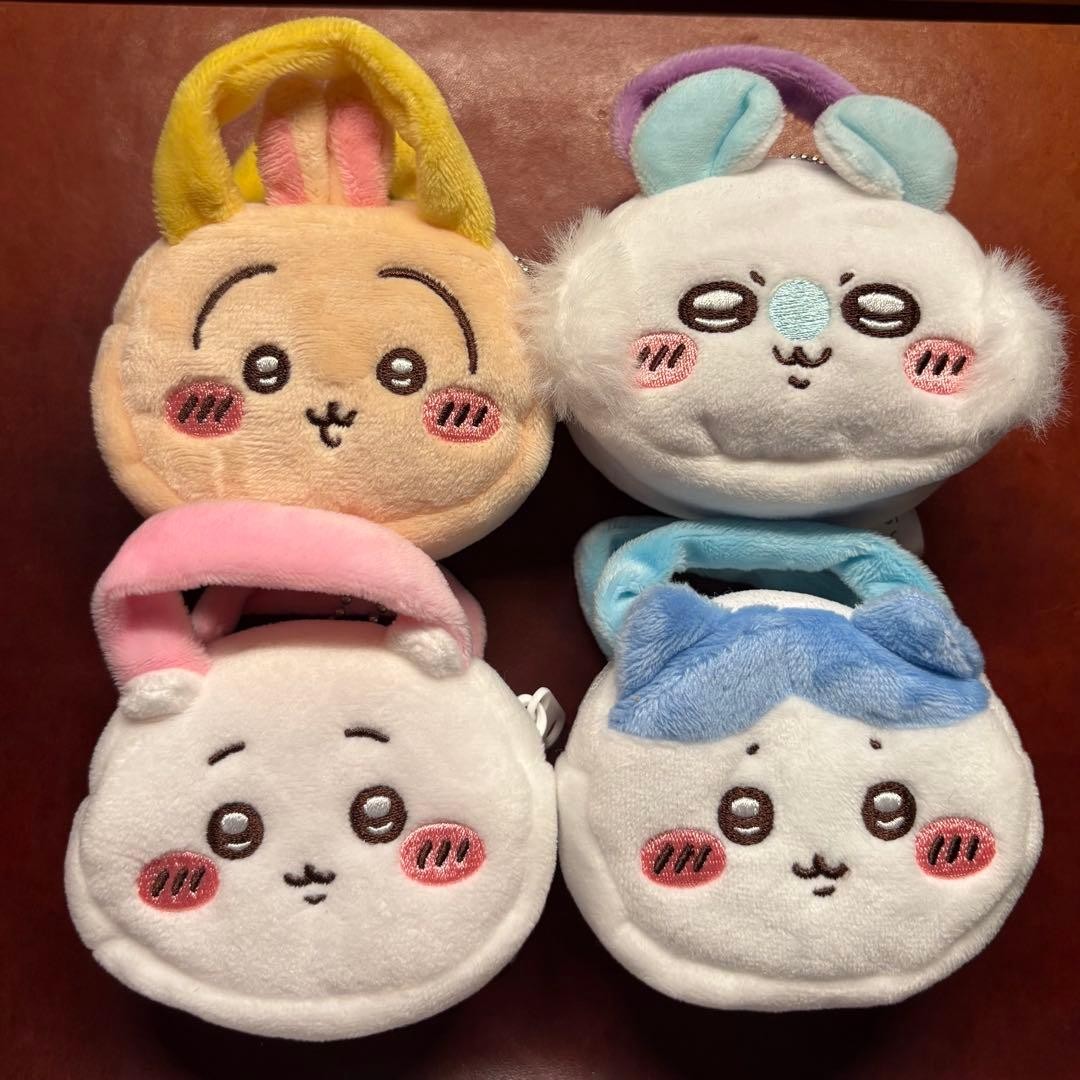 Chiikawa Nuifuwa Tote Mini set 4 pezzi Hachiware Usagi Momonga Giappone